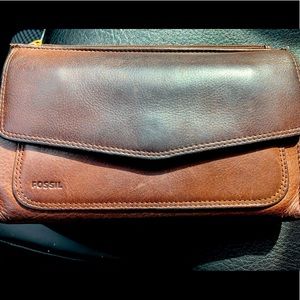 Fossil wallet